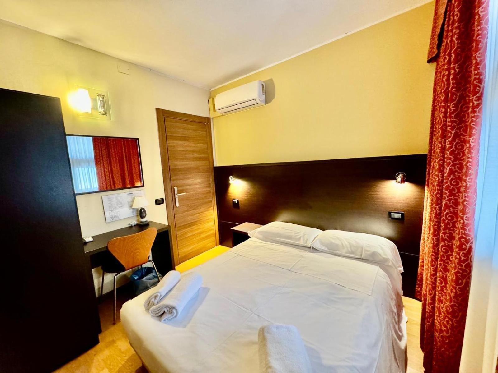 Hotel Guidi Mestre Eksteriør billede