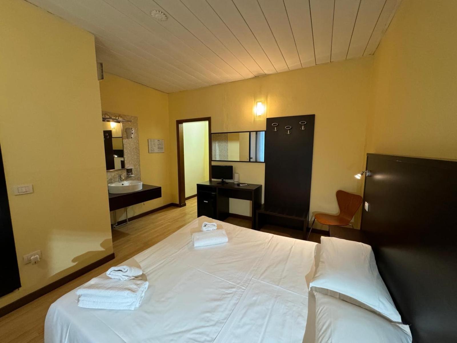 Hotel Guidi Mestre Eksteriør billede
