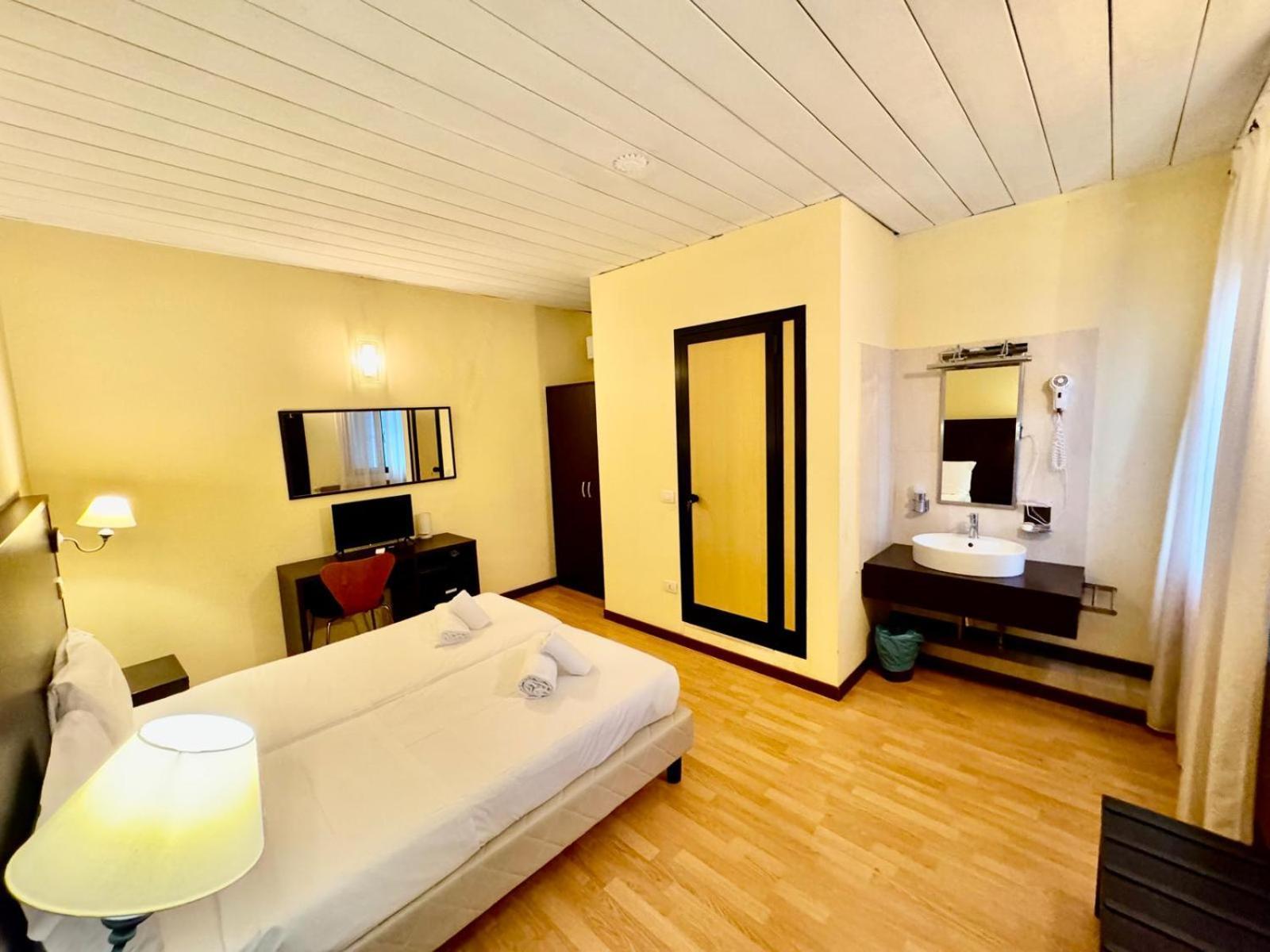 Hotel Guidi Mestre Eksteriør billede